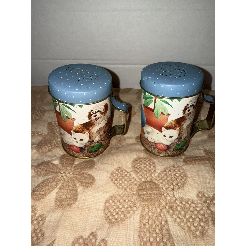 J.S.N.Y Best Friends Salt and Pepper‎ Shaker Set, Cats and Dogs